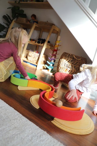 Grimm's large rainbow and semi circles